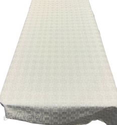 КОЛЕДНА ПОКРИВКА ЗА МАСА, БЕЛИ ЛЪСКАЩИ КВАДРАТИ, ПАНАМА