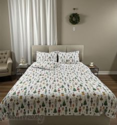 Коледен спален комплект "ЛЕШНИОТРОШАЧИ", 100% ПАМУК/РАНФОРС,  4 ЧАСТИ,