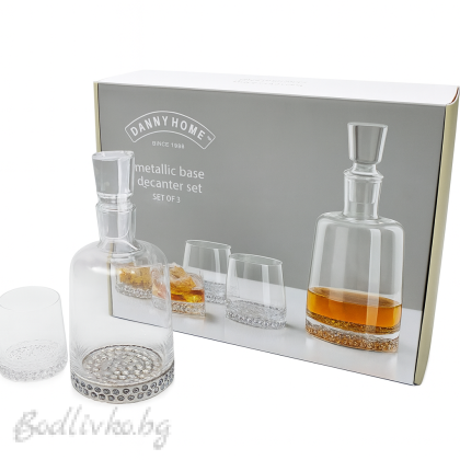 ЛУКСОЗЕН КОМПЛЕКТ ЗА УИСКИ DANNY HOME ОТ БУТИЛКА И 4 ЧАШИ