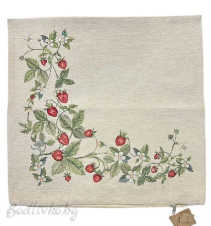 КАЛЪФКА за възглавничка, ЯГОДКИ, размер: 45/45см.