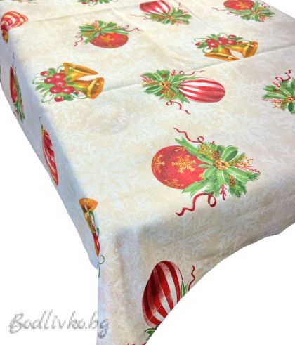 КОЛЕДНА ПОКРИВКА ЗА МАСА, КАМБАНКИ С ТОПКИ