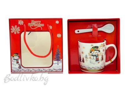 КОЛЕДНА ЧАШКА В ПРАЗНИЧНА ОПАКОВКА, ГОТОВА ЗА ПОДАРЯВАНЕ, 14/13 СМ.