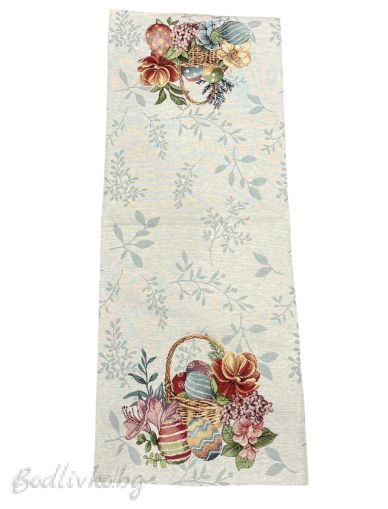 ЖАКАРДОВ ТИШЛАЙФЕР, Великденска кошница, НАЛИЧЕН В ДВА РАЗМЕРА