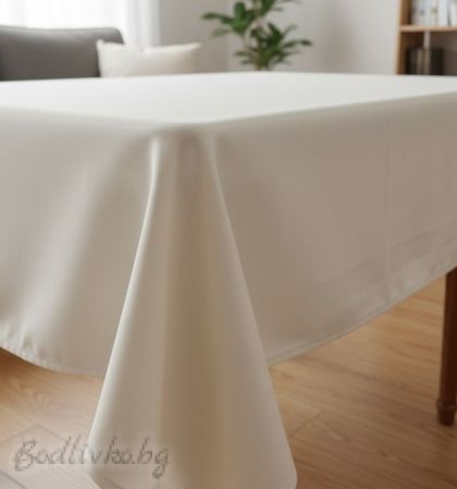 ПОКРИВКА ЗА МАСА, Едноцветна- Екрю , ХИДРОФОБИРАНА