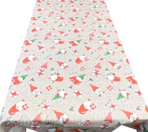 КОЛЕДНА ПОКРИВКА ЗА МАСА, ЧЕРВЕНИ ГНОМЧЕТА